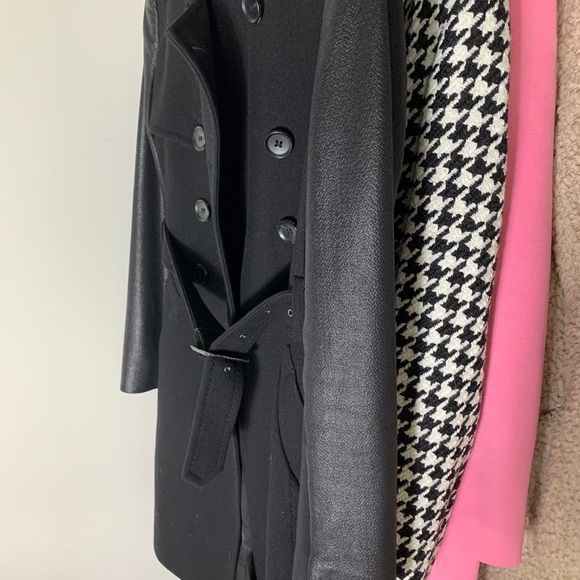 Black Wool BCBG coat - Picture 7 of 7